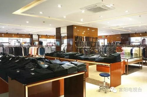 东奥奥莱服装工厂店,男女秋冬服装一折起,买买买